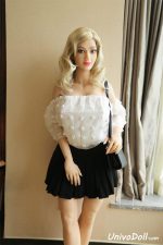 Sexo Con Muñeca Con Condón Femenino - Minerva