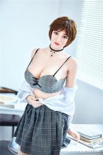 Comer El Coño De Una Muñeca Sexual - Berty - Imagen 4