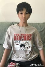 O Pies De Muñeca Sexual - Leonie