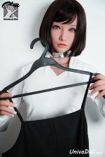 Follar Con Una Muñeca Sexual Con Curvas - Melinda