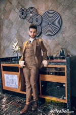 Hombre Gay Con Muñeca Sexual - Adair