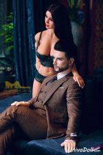 Hombre Gay Con Muñeca Sexual - Adair - Imagen 9