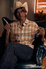 Chica Se Corre Sobre Una Muñeca Sexual - Alvin - Imagen 4