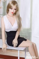 Porno Con Muñeca Sexual Gimiendo - Halie - Imagen 7