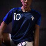 Hentai Comprar Una Muñeca Sexual - Billy