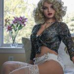 Casado Con Muñeca Sexual - Genia