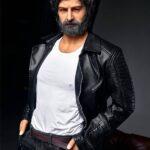 Chica Folla Con Una Muñeca Sexual - Amery