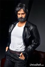 Chica Folla Con Una Muñeca Sexual - Amery