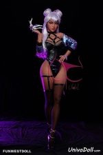 Perro Follando Con Una Muñeca Sexual - Yoshie - Imagen 2