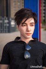 Marido Follando Con Una Muñeca Sexual - Melody