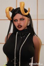 Hombre Se Casa Con Muñeca Sexual - Natala - Imagen 3