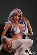 Hombre Se Folla A Muñeca Sexual Loli - Katine - Imagen 11