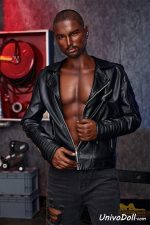 Chico Caliente Folla Con Muñeca Sexual - London - Imagen 12