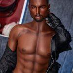 Chico Caliente Folla Con Muñeca Sexual - London