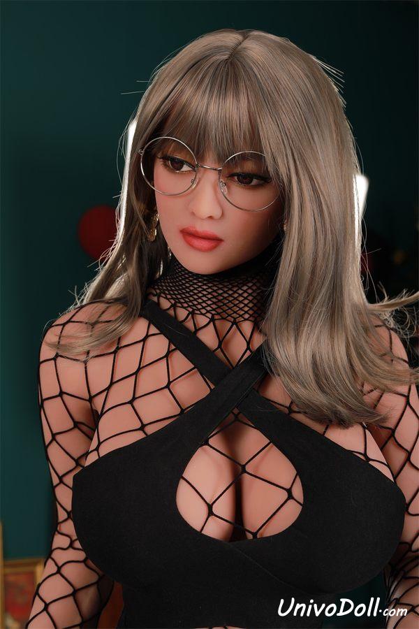 sex-doll-toons-dLz68e17 Hombre Se Folla A Muñeca Sexual Profundamente - Kaylil - Imagen 1