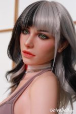 Nicki Minaj Es Una Muñeca Sexual - Desaree