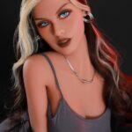 Tráfico Sexual Con Muñecas Troll - Candance