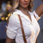 Hombres Jugando Con Muñecas Sexuales - Herlinda