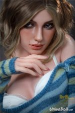 Follar Con Una Muñeca Sexual De Culo Grande - Claudine - Imagen 3