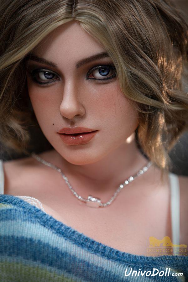 sex-doll-spooning-pSu46z21 Follar Con Una Muñeca Sexual De Culo Grande - Claudine - Imagen 1