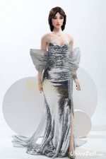 Masturbándose Con Una Muñeca Sexual - Cordelia - Imagen 2